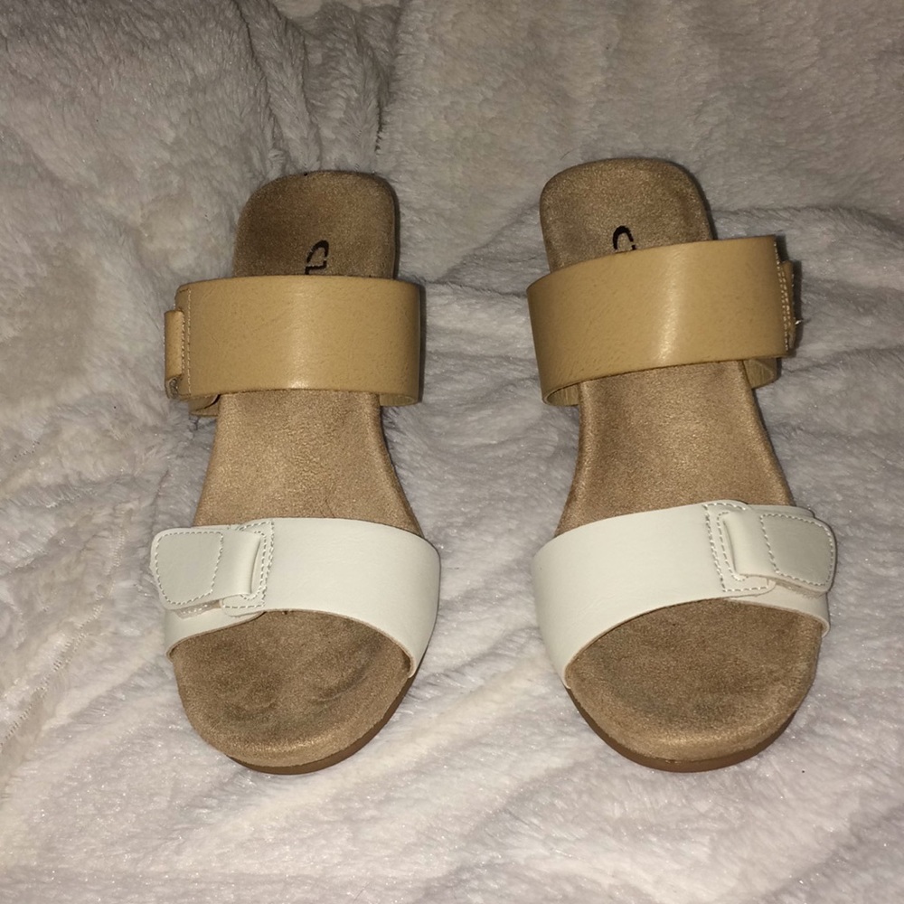 Velcro sandal wedges